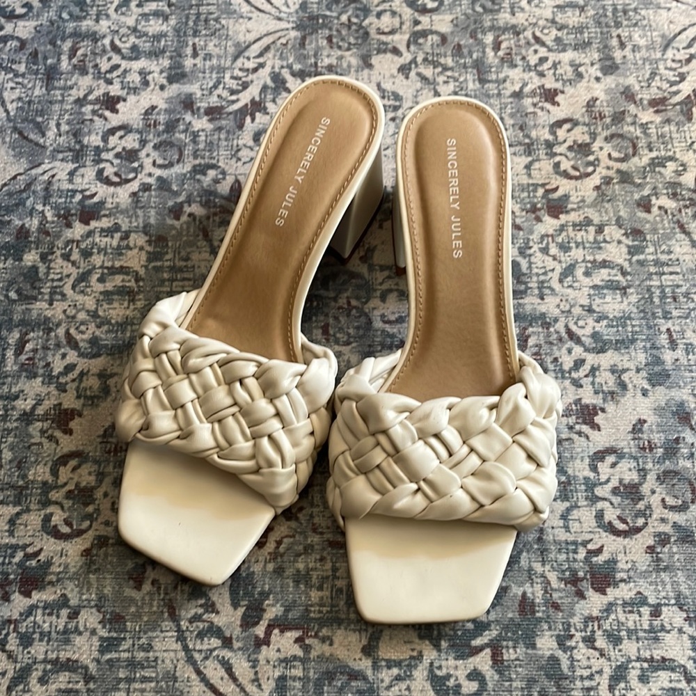 Sincerely Jules size 7.5 white braided sandals